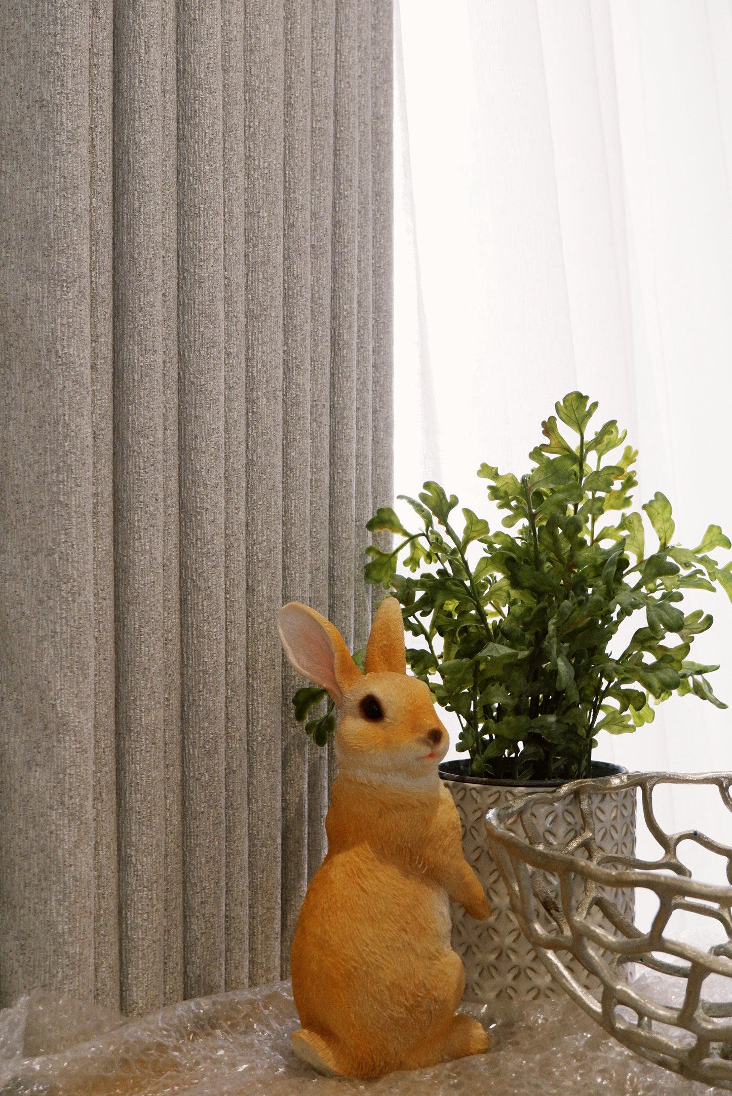 Velvara – Luxe Ripple Curtain Fabric