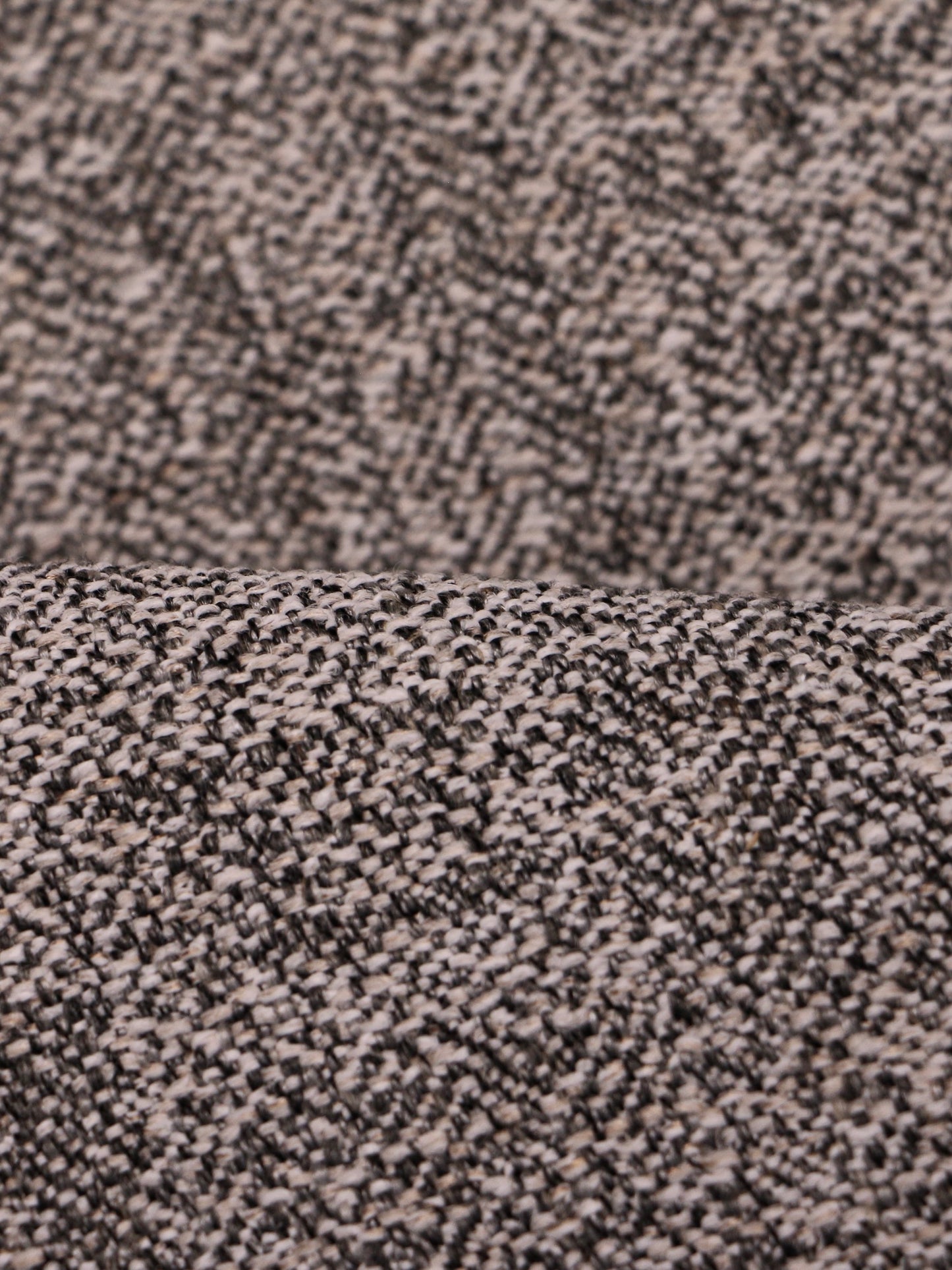 Velgrain – Heavyweight Woven Curtain Fabric