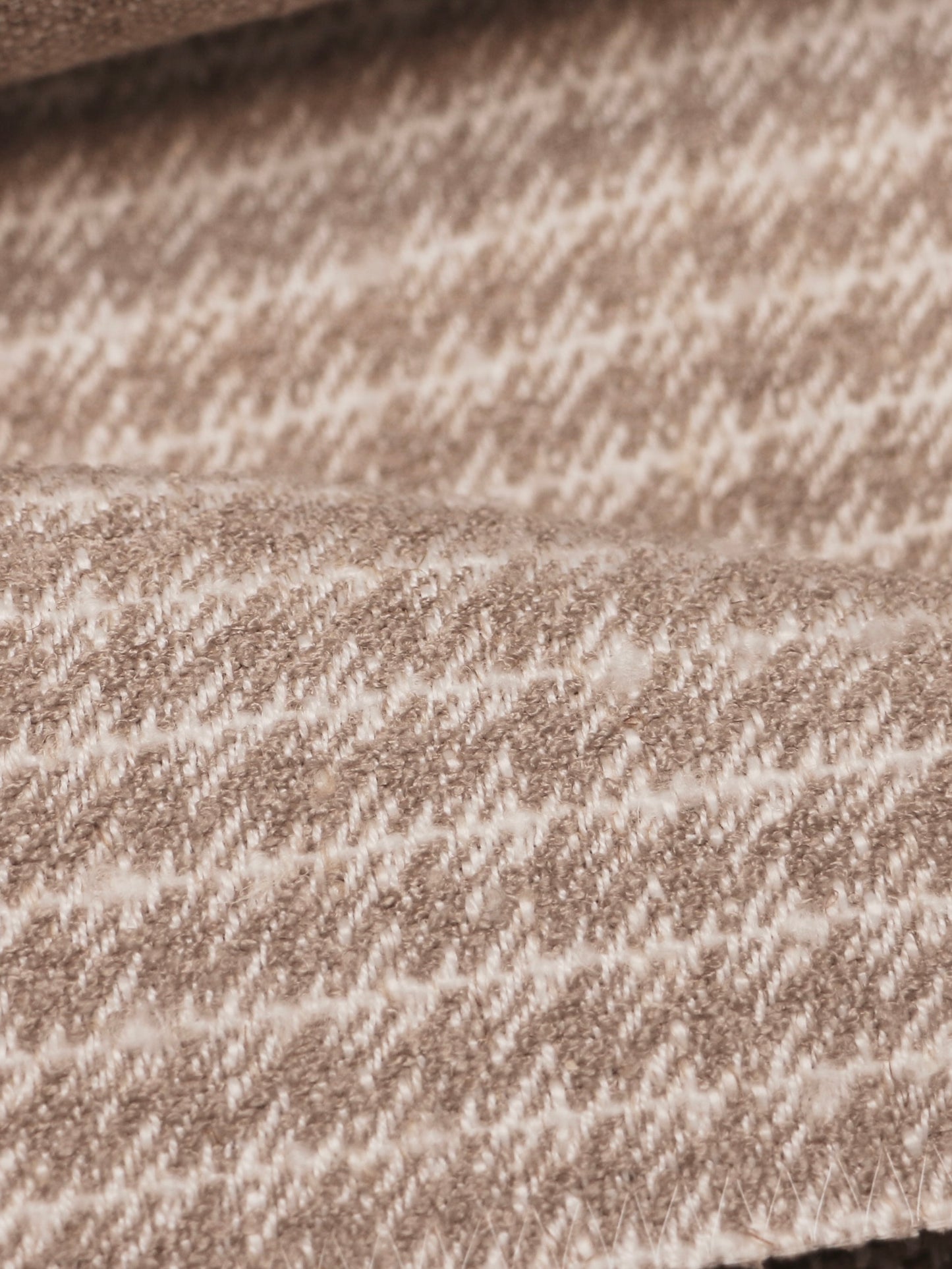 Tessura Houndstooth Ochre – Wool Linen Curtain Fabric