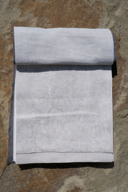 Plain Greige – 100% Linen Curtain Fabric, 140cm Width