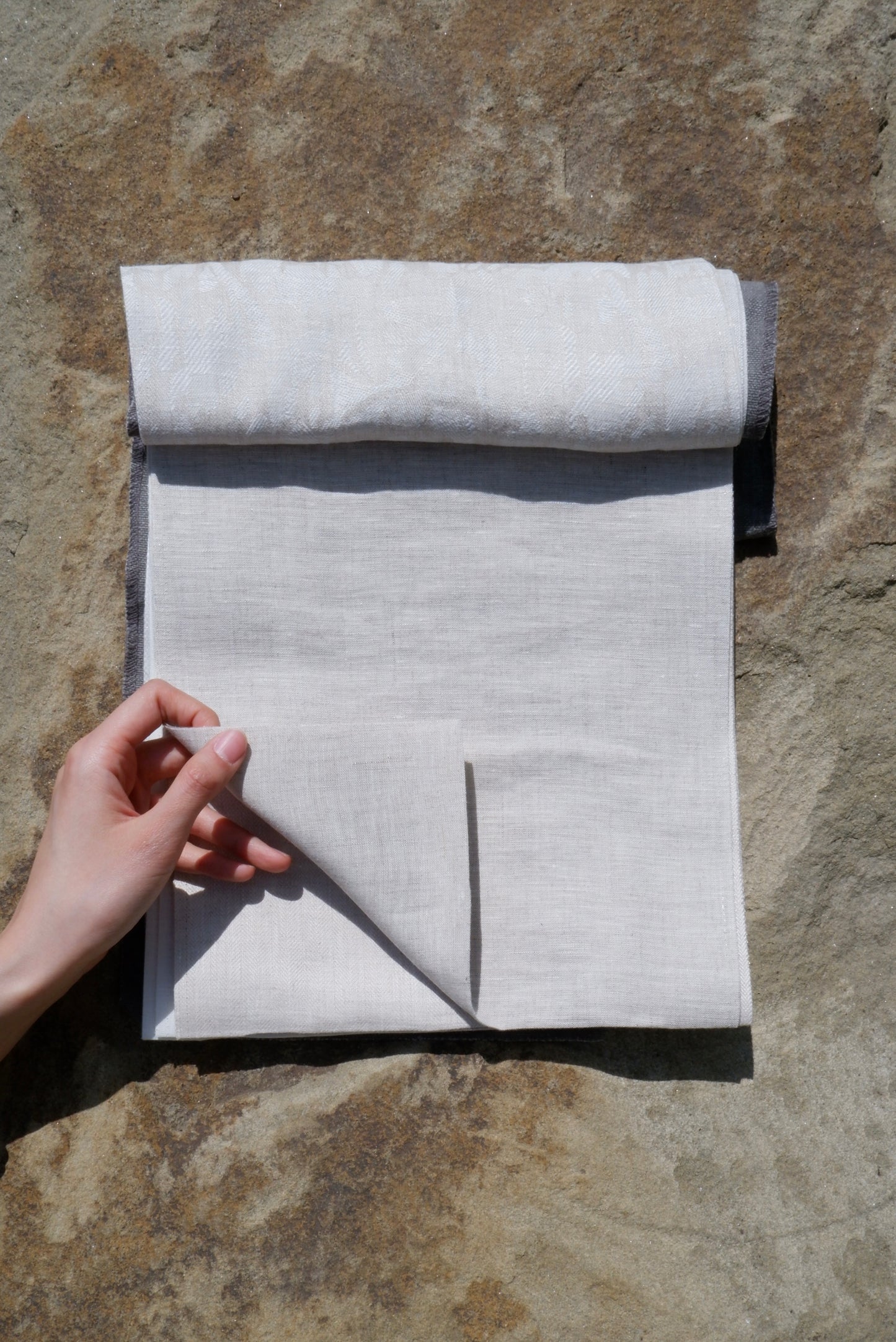 Jacquard Floral Beige – 100% Linen Curtain Fabric, 280cm Width