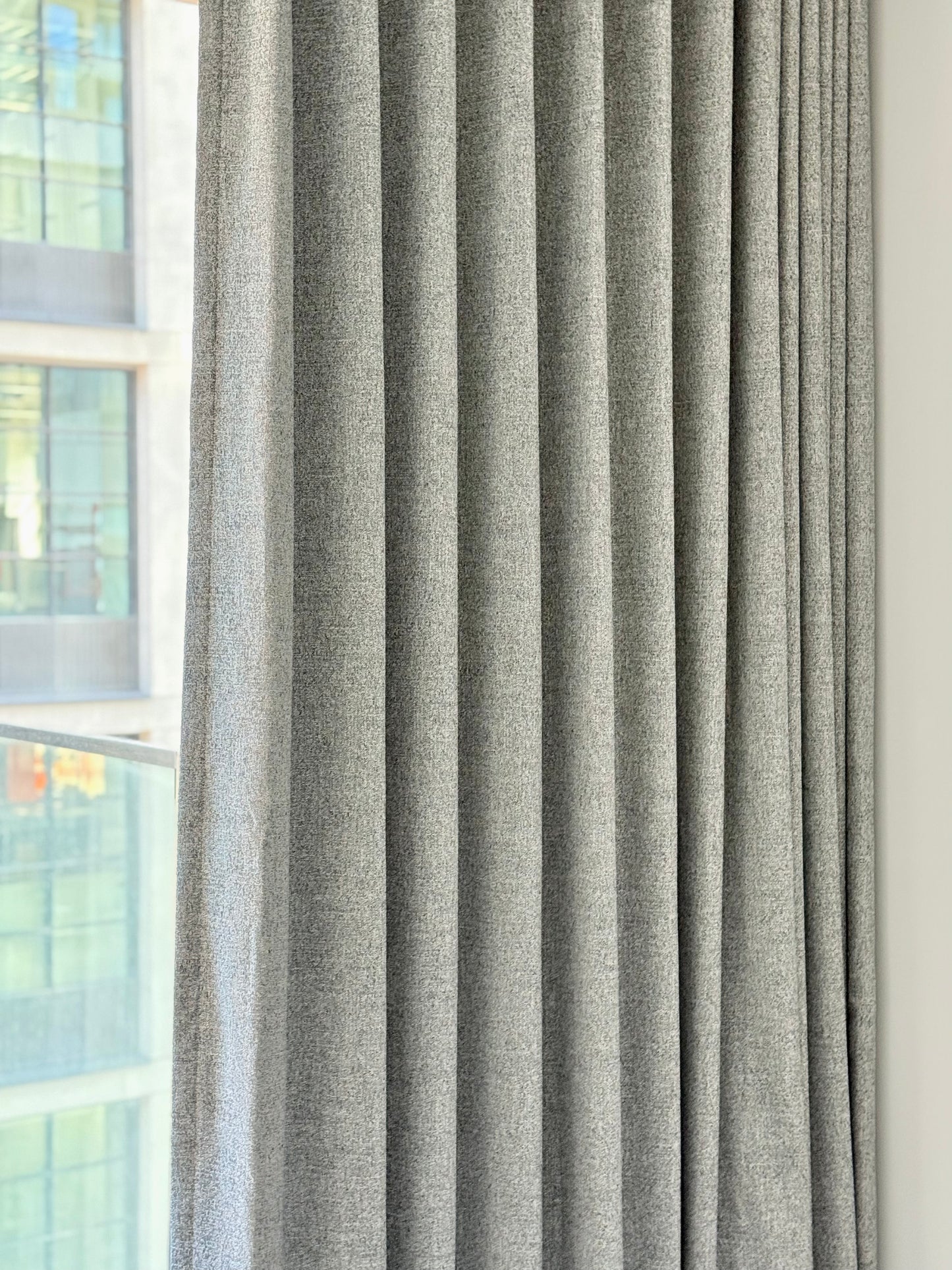 Velgrain – Heavyweight Woven Curtain Fabric
