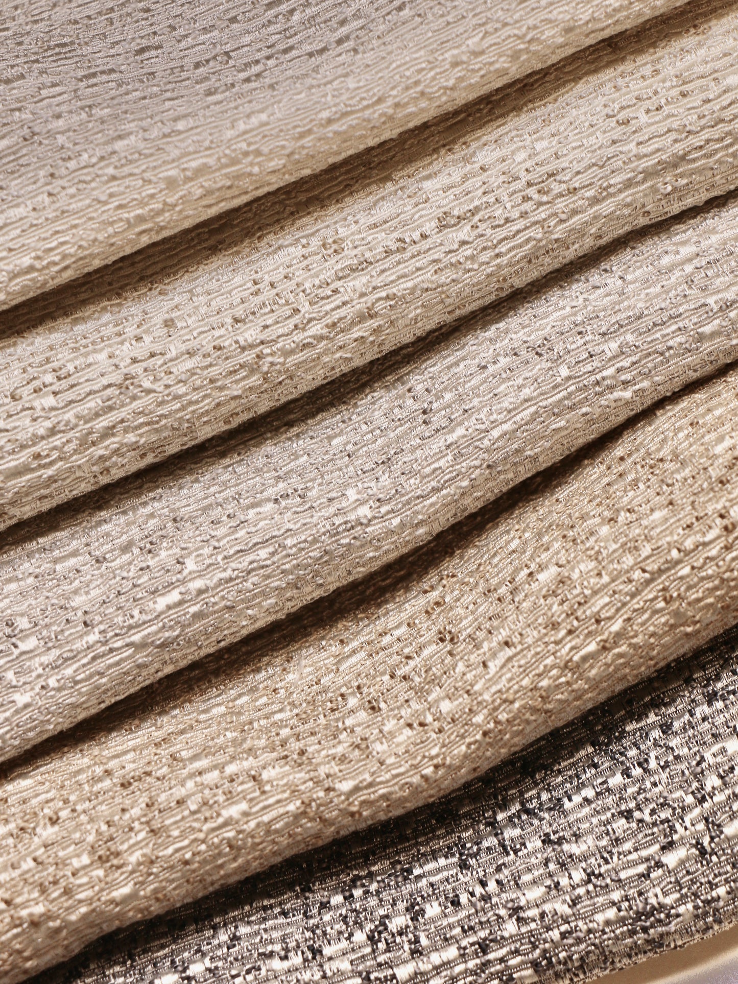 Velvara – Luxe Ripple Curtain Fabric