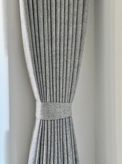 Velgrain – Heavyweight Woven Curtain Fabric