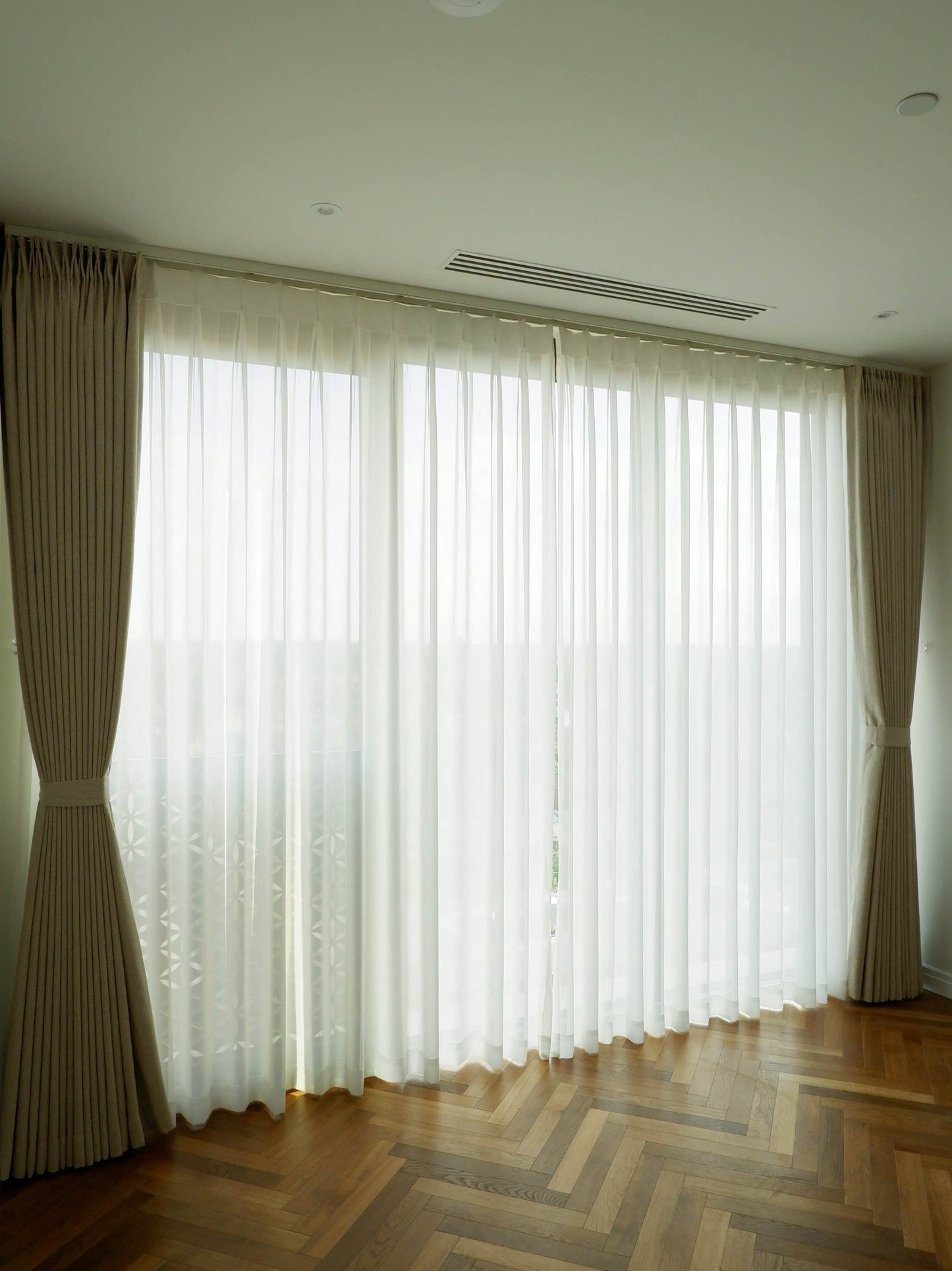 Chenivelle Collection Curtain Fabric